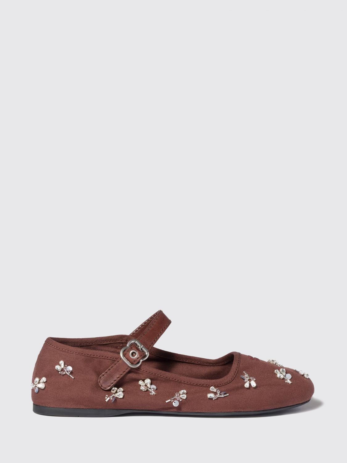 woman's ballet flat