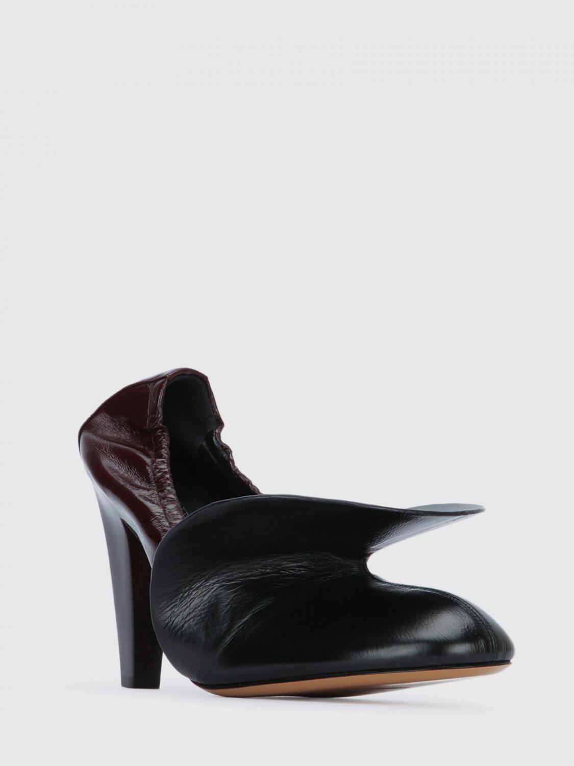 woman's pump