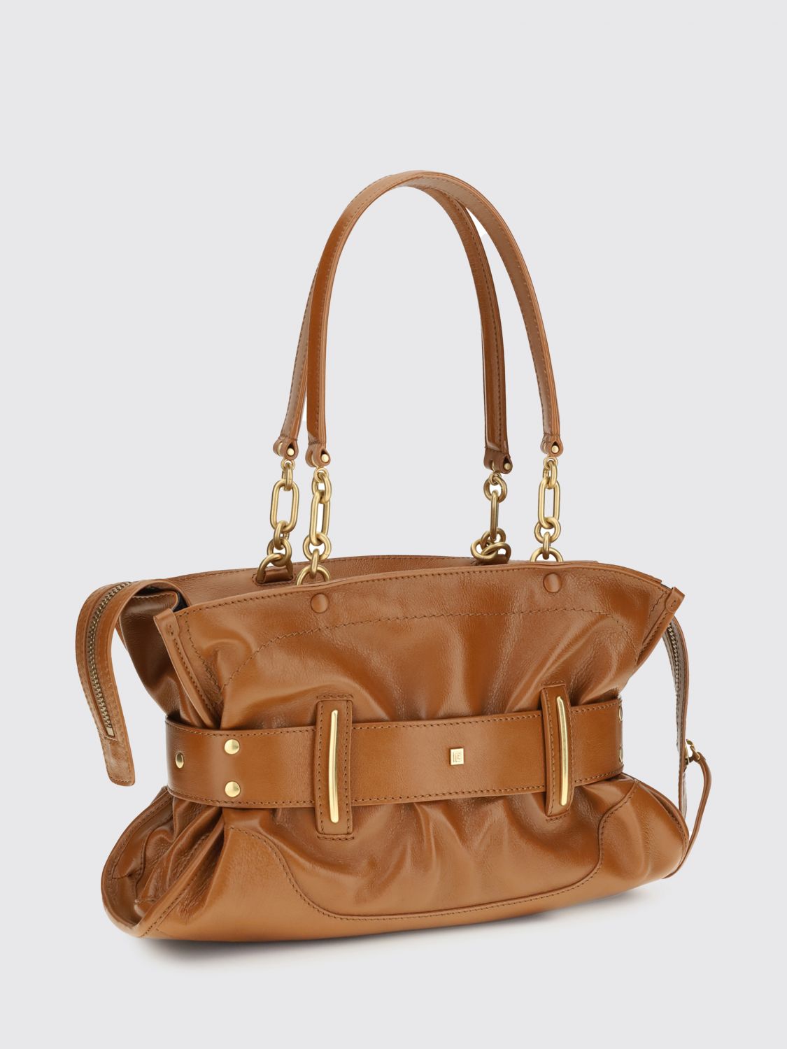 woman's shoulder bag