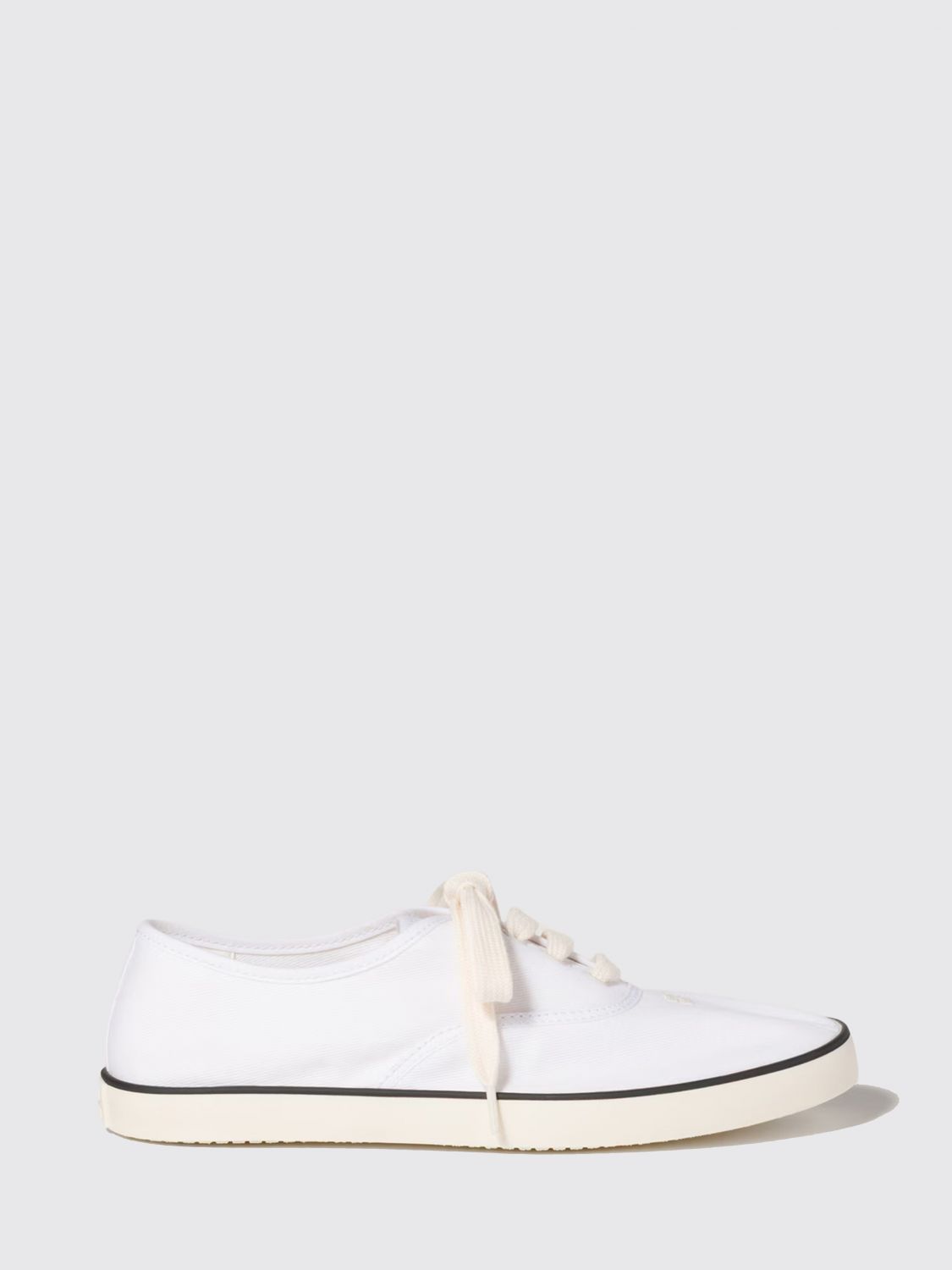 woman's sneakers