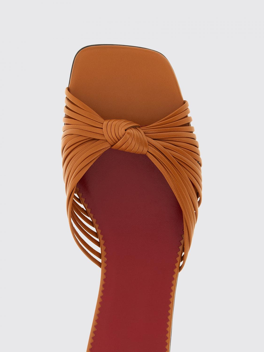 annet leather slippers