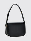 woman's shoulder bag