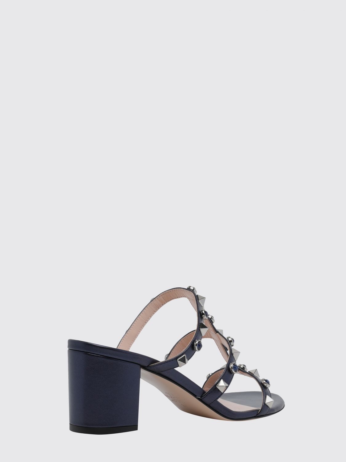 woman's heeled sandal