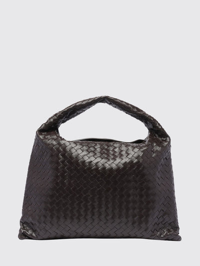 woman's shoulder bag
