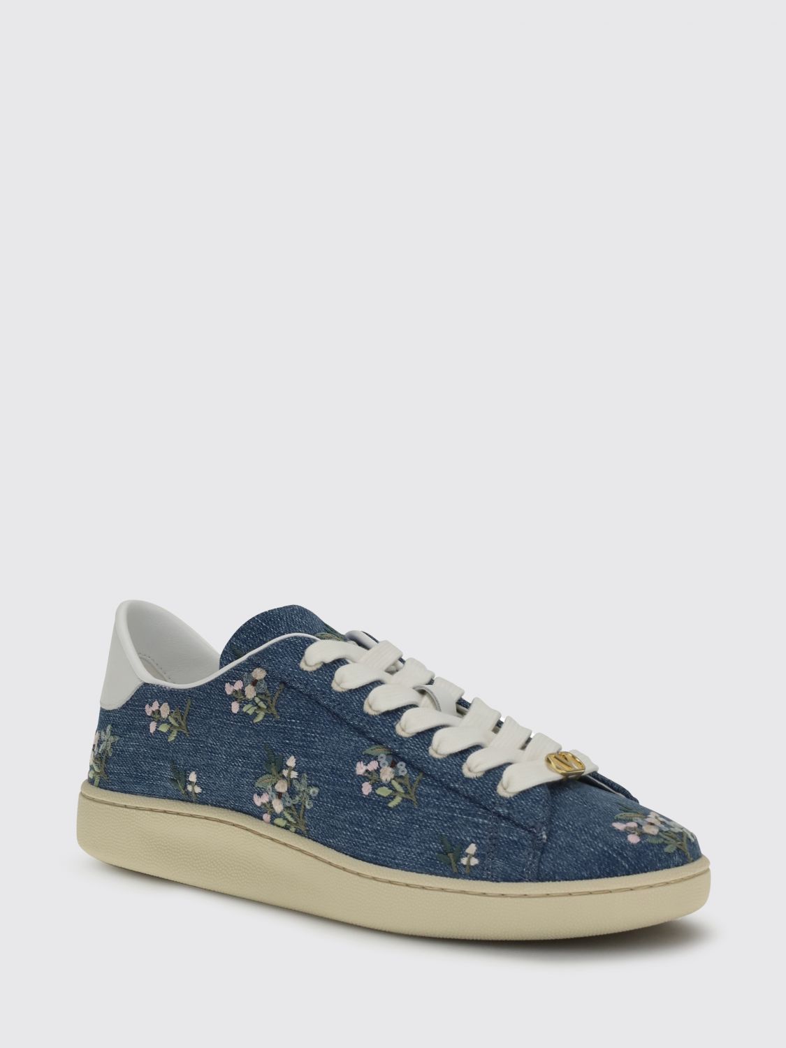 woman's sneakers