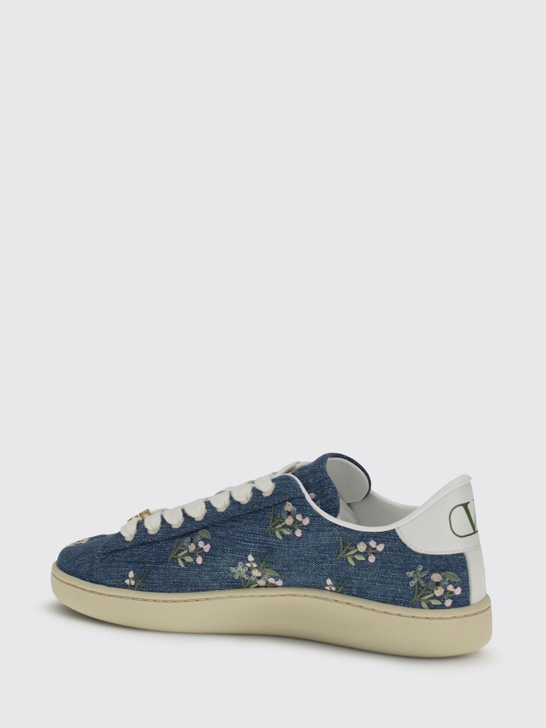 woman's sneakers
