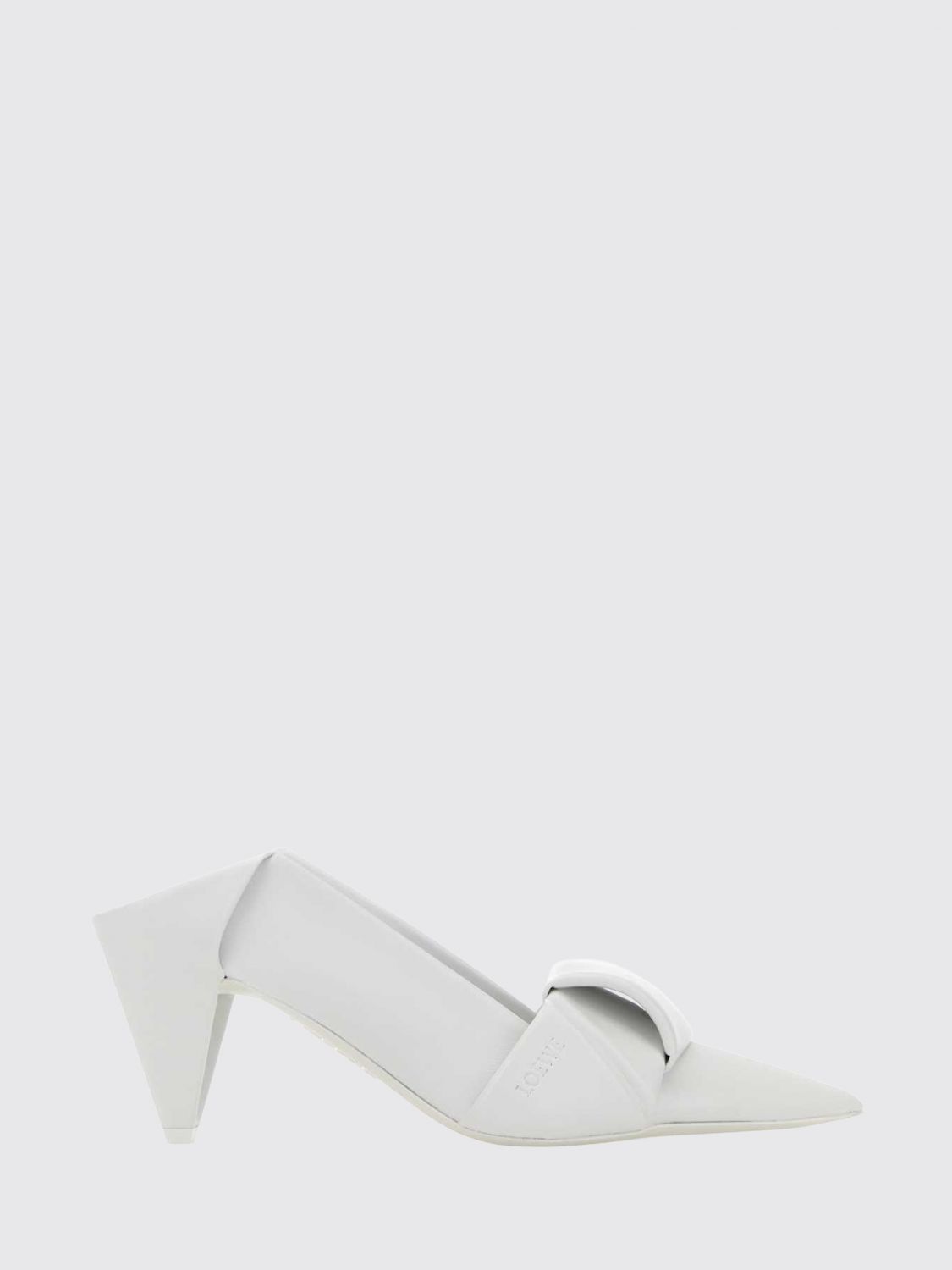 woman's pump