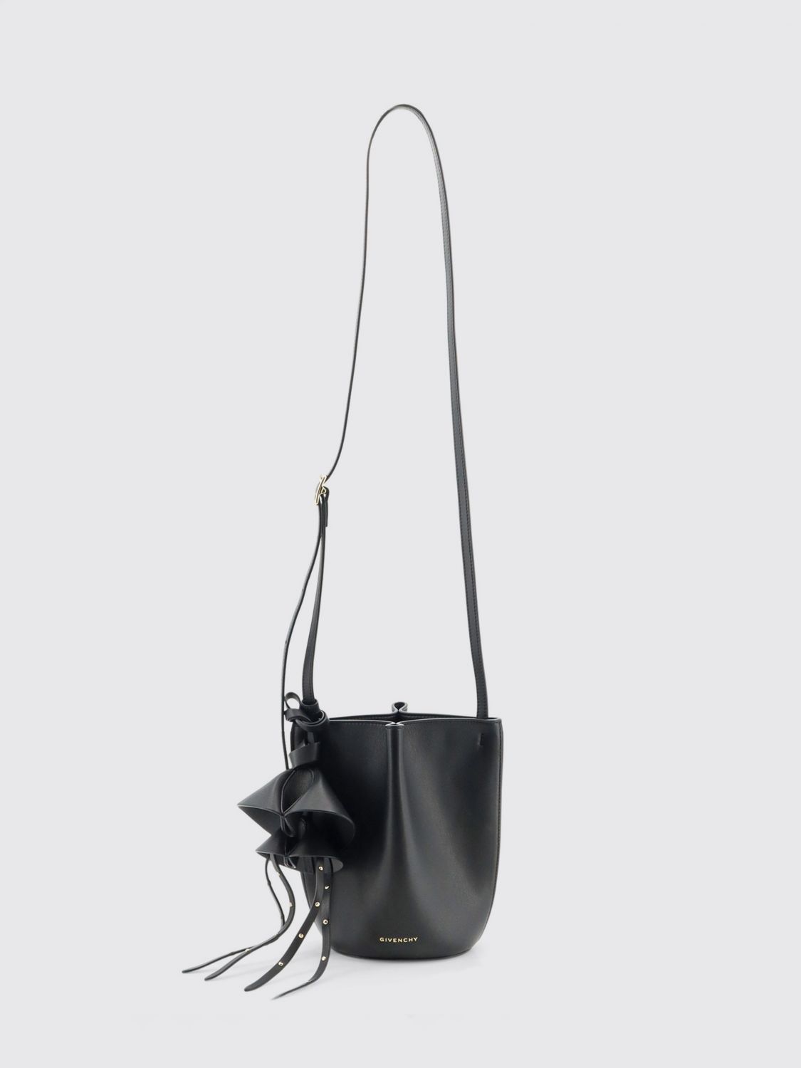 woman's crossbody bag