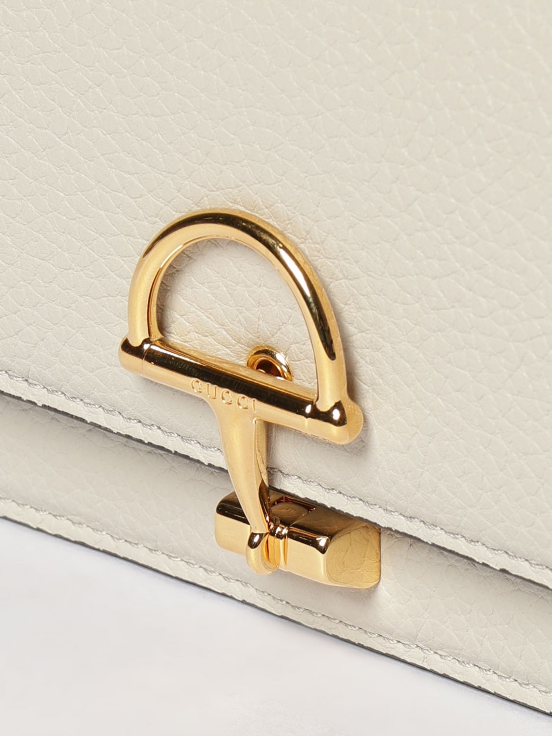 wallet woman