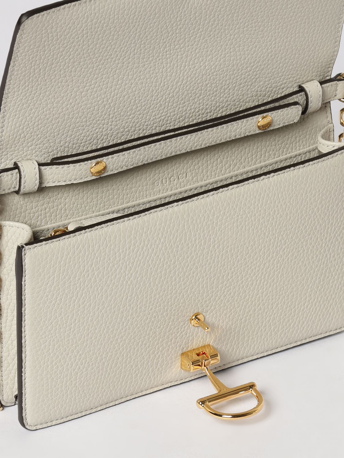 wallet woman
