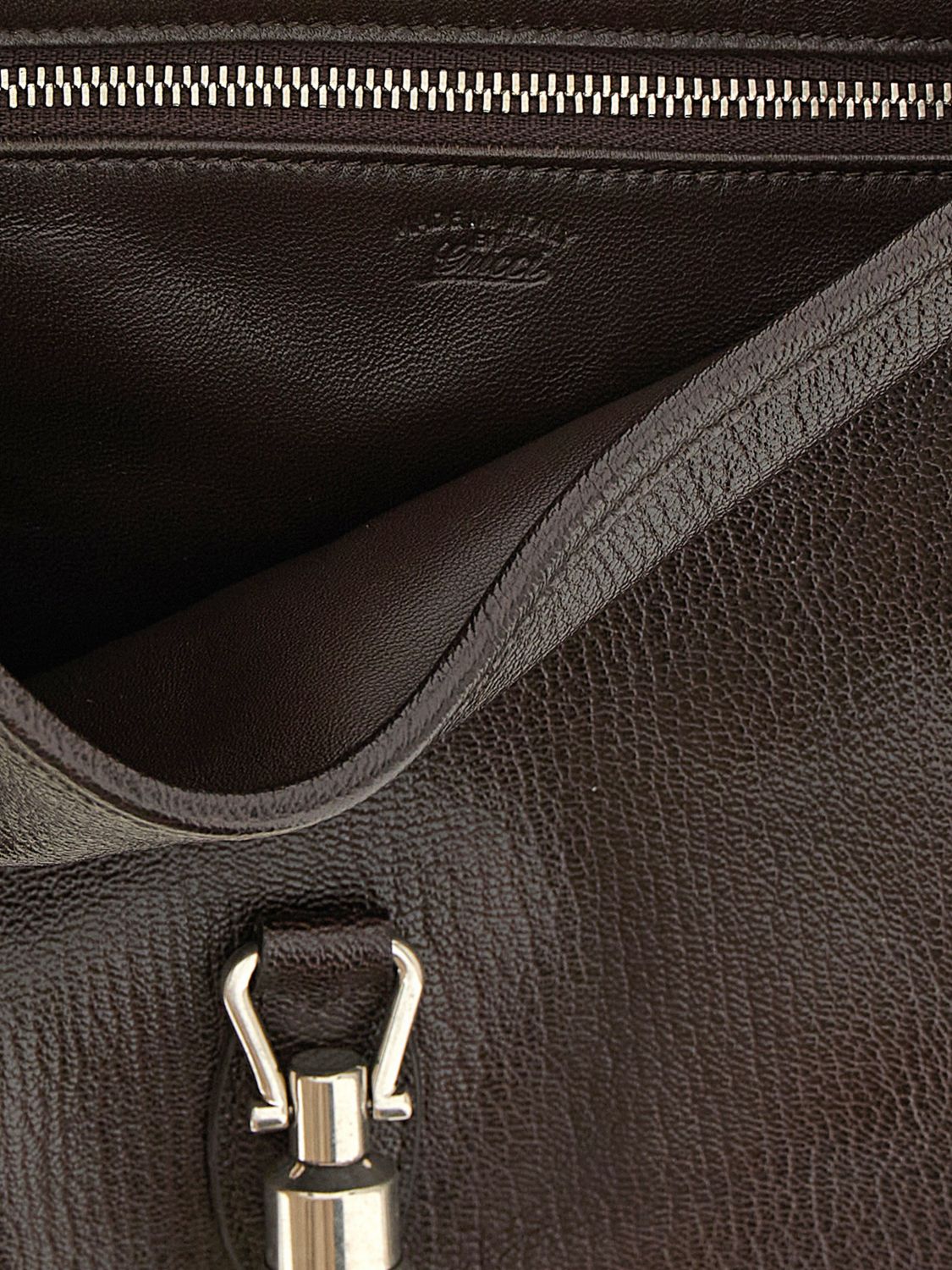 woman's shoulder bag