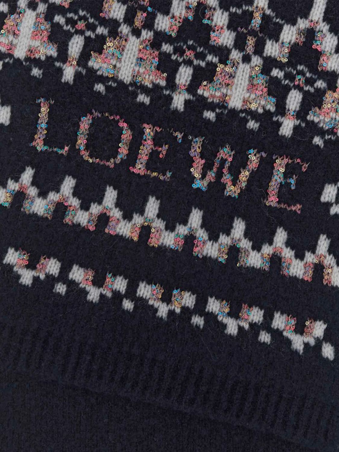 rectangular wool-blend scarf with jacquard logo