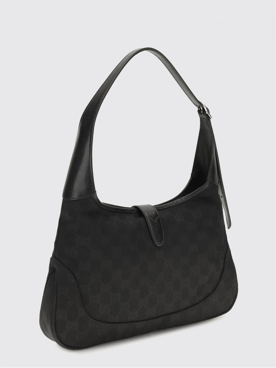 woman's shoulder bag