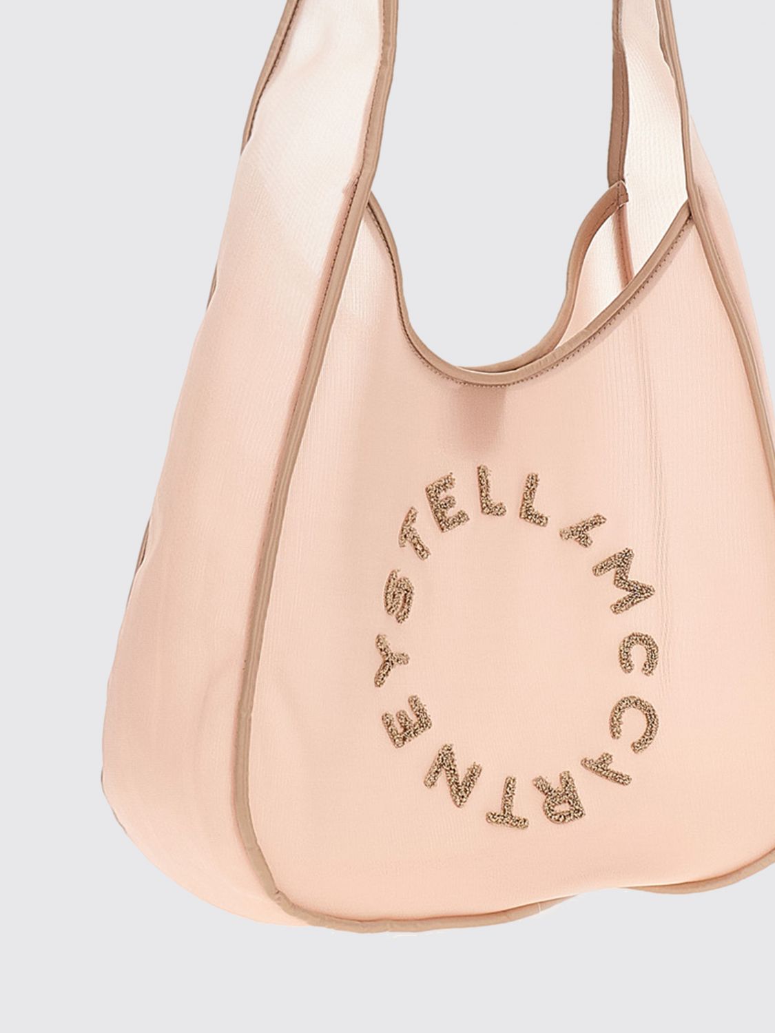 woman's shoulder bag