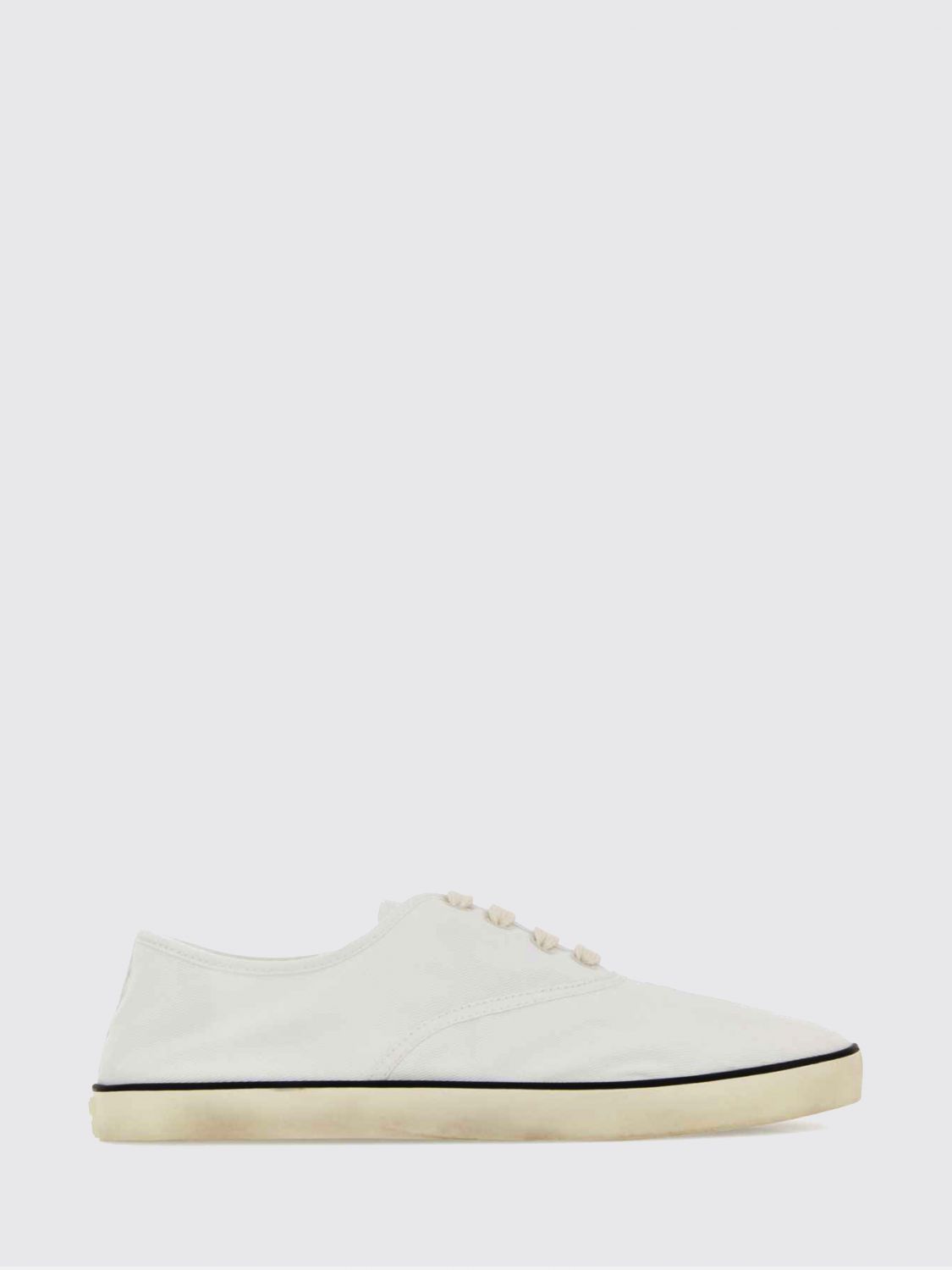 woman's sneakers