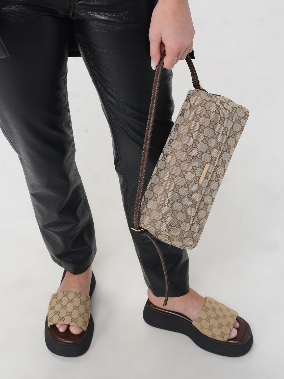 madison gg monogram jacquard shoulder bag with leather handle