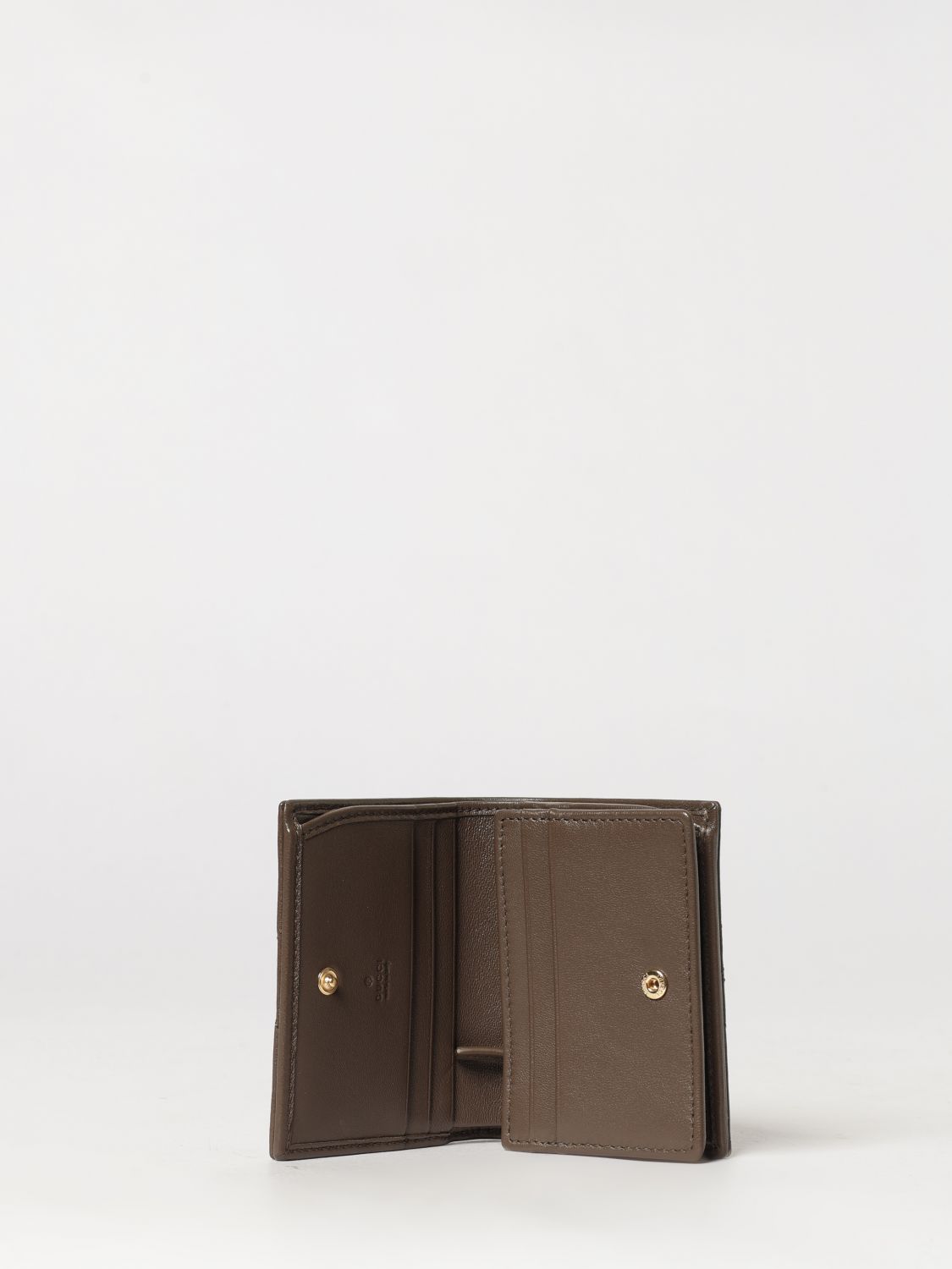woman's wallet