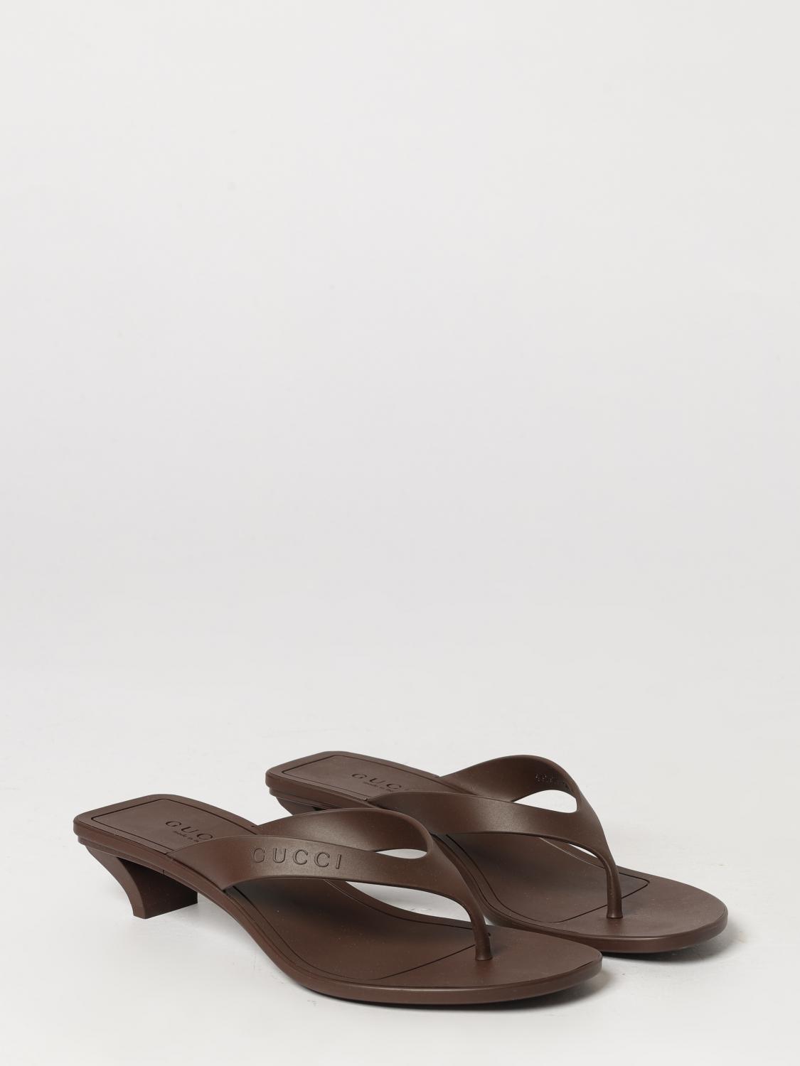 vittoria rubber thong sandals with low heel