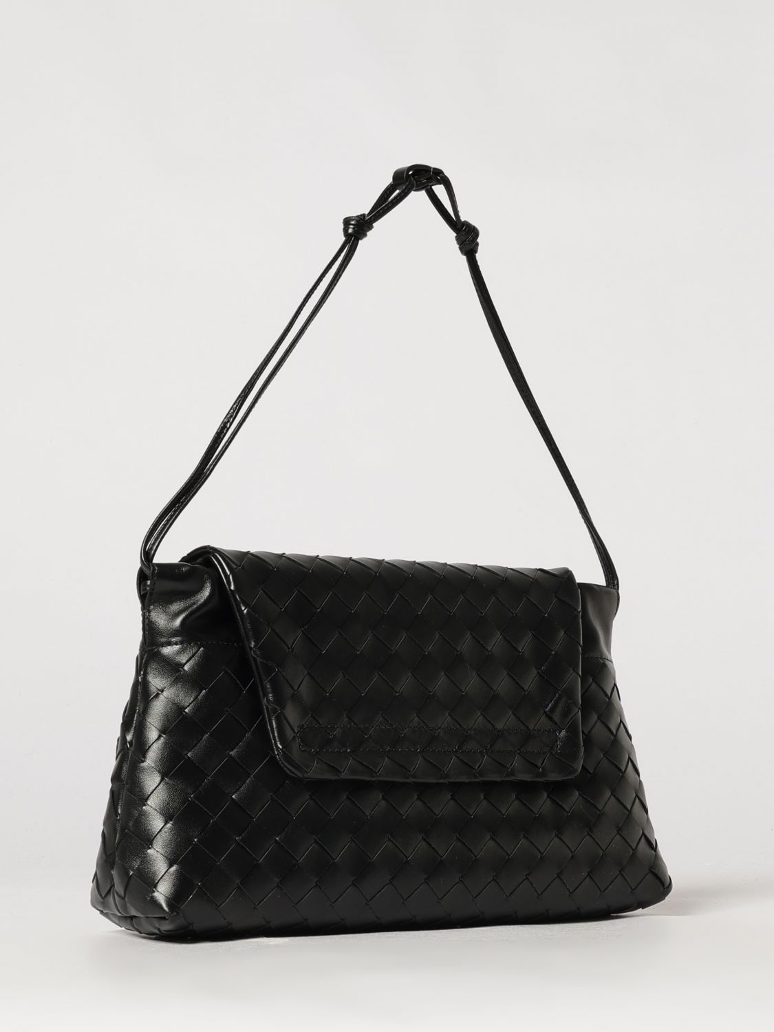 small intrecciato calfskin shoulder bag with knot detail