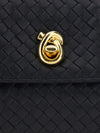 madison shoulder bag in intrecciato leather with chain strap