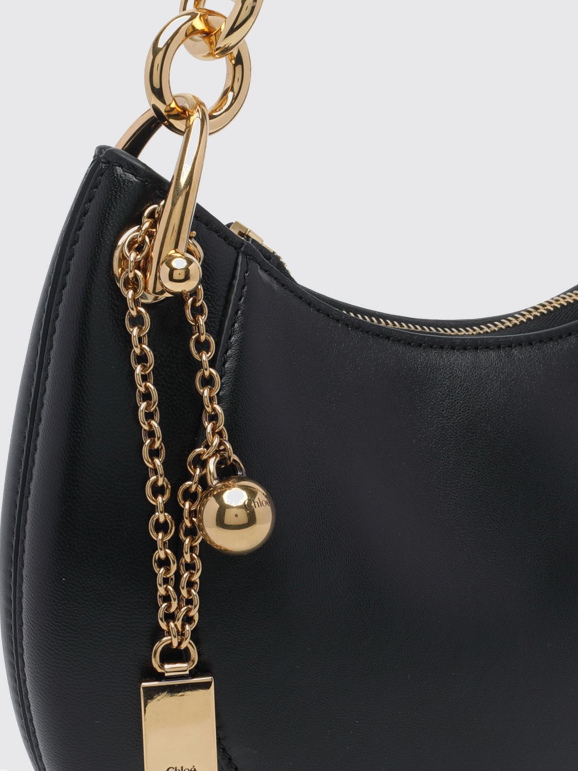 banana smooth calfskin handbag chloé with rigid handle
