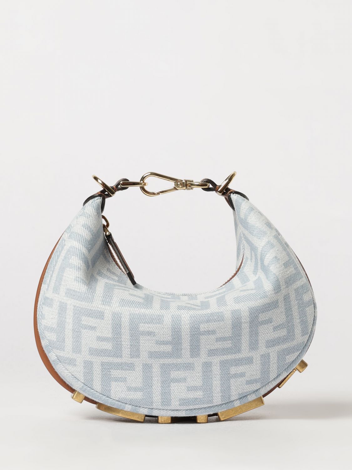 woman's tote bag