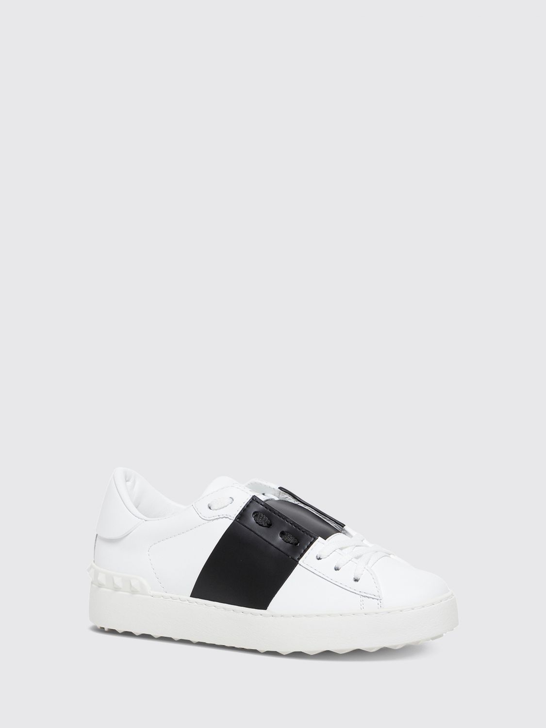 woman's sneakers