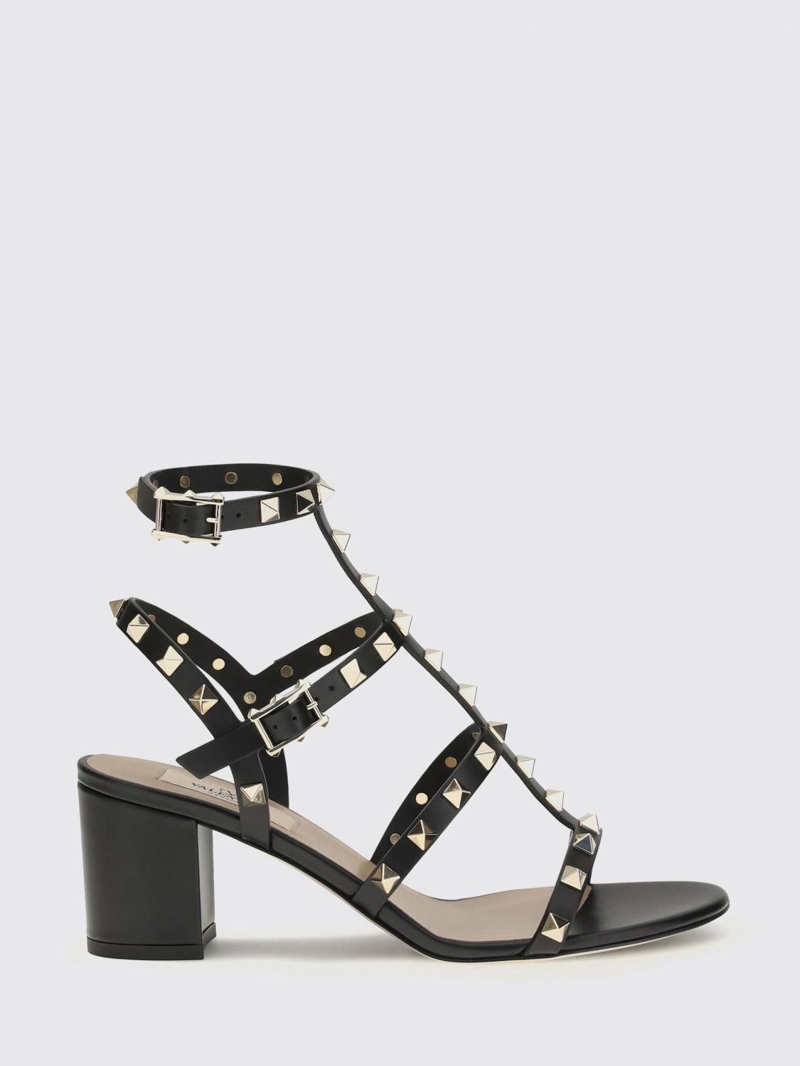 rockstud t-strap mid-heel sandals in calfskin leather