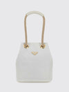woman's tote bag