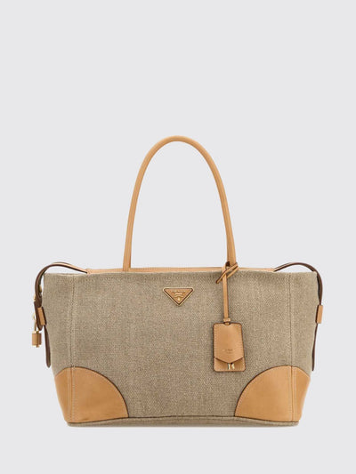 woman's tote bag