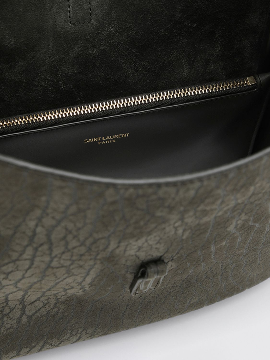 le 5 à 7 hammered leather shoulder bag with ysl monogram