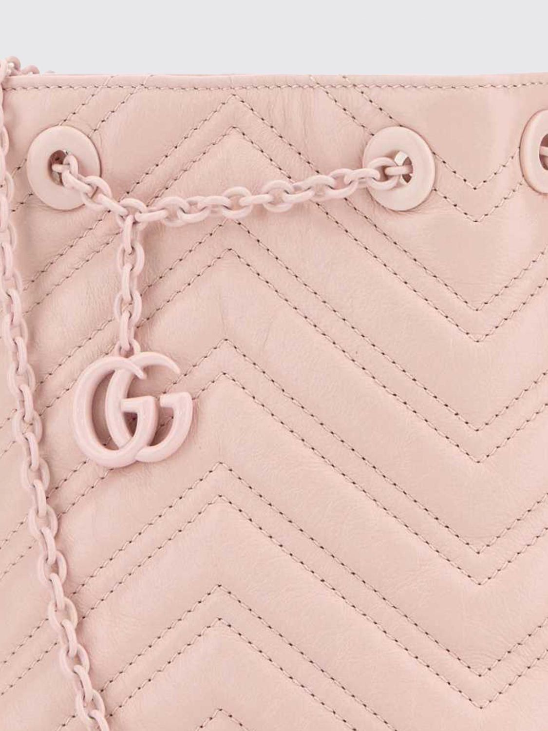 gg marmont mini chevron matelassé nappa leather bucket bag