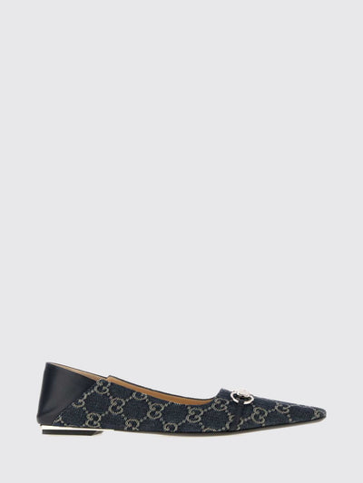 woman's ballet flat