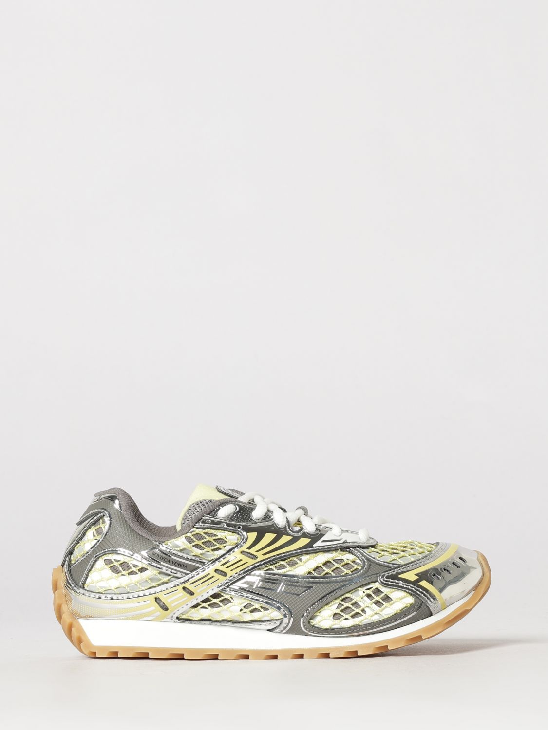 orbit technical mesh sneakers in a bicolor design