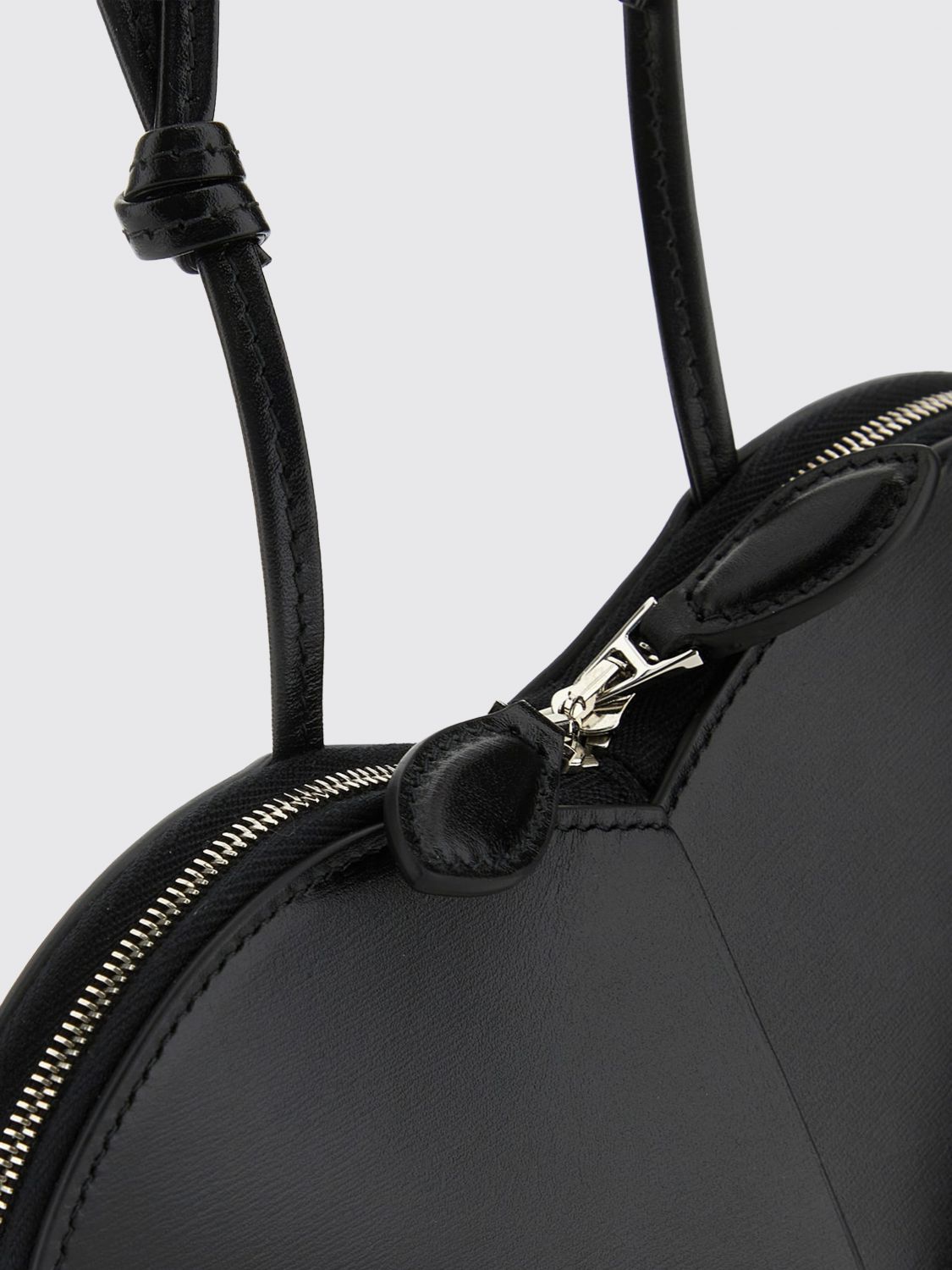 le cœur heart-shaped leather crossbody mini bag with zip closure
