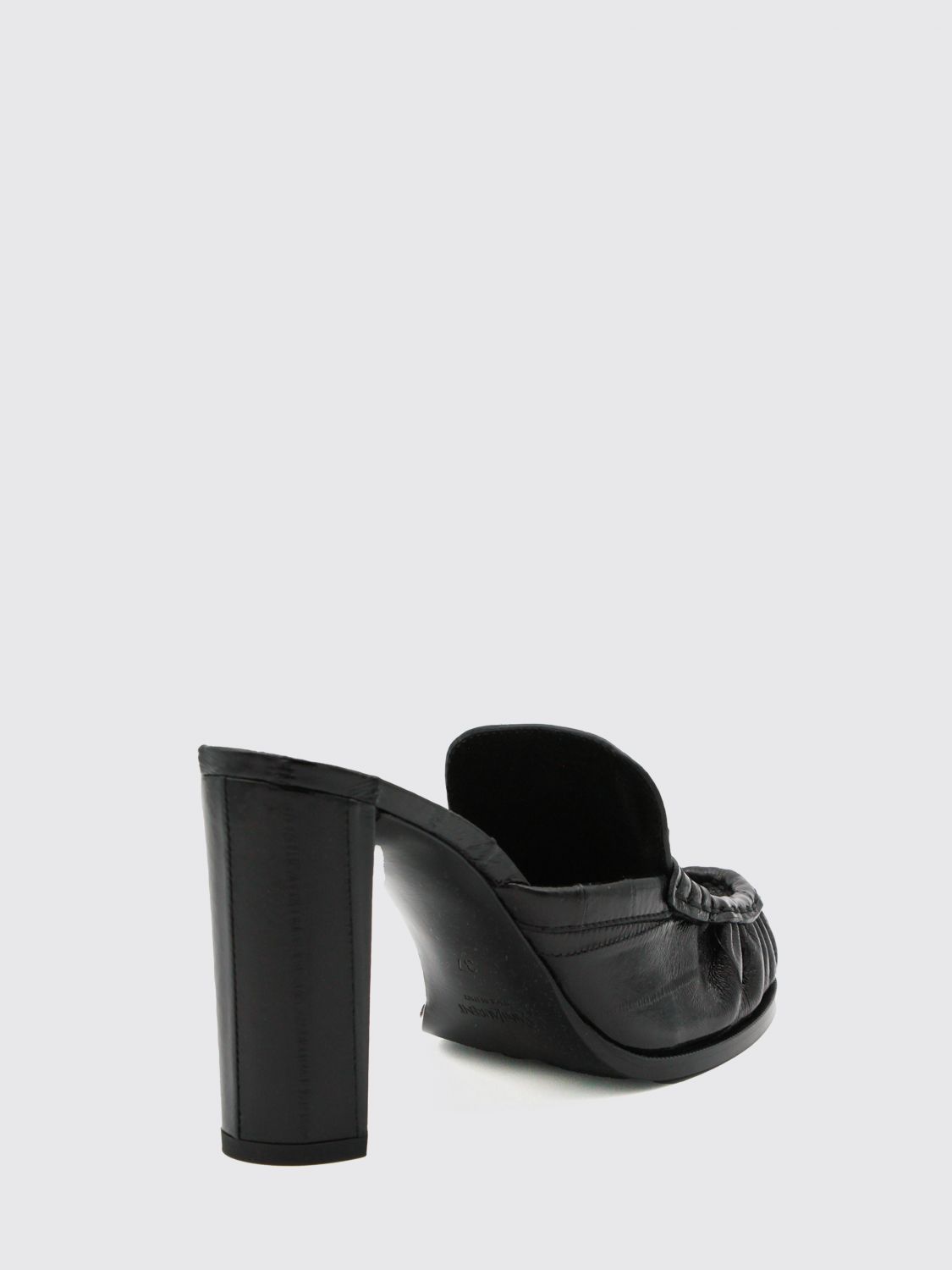 le loafer high-heeled mules in eel leather with ysl monogram