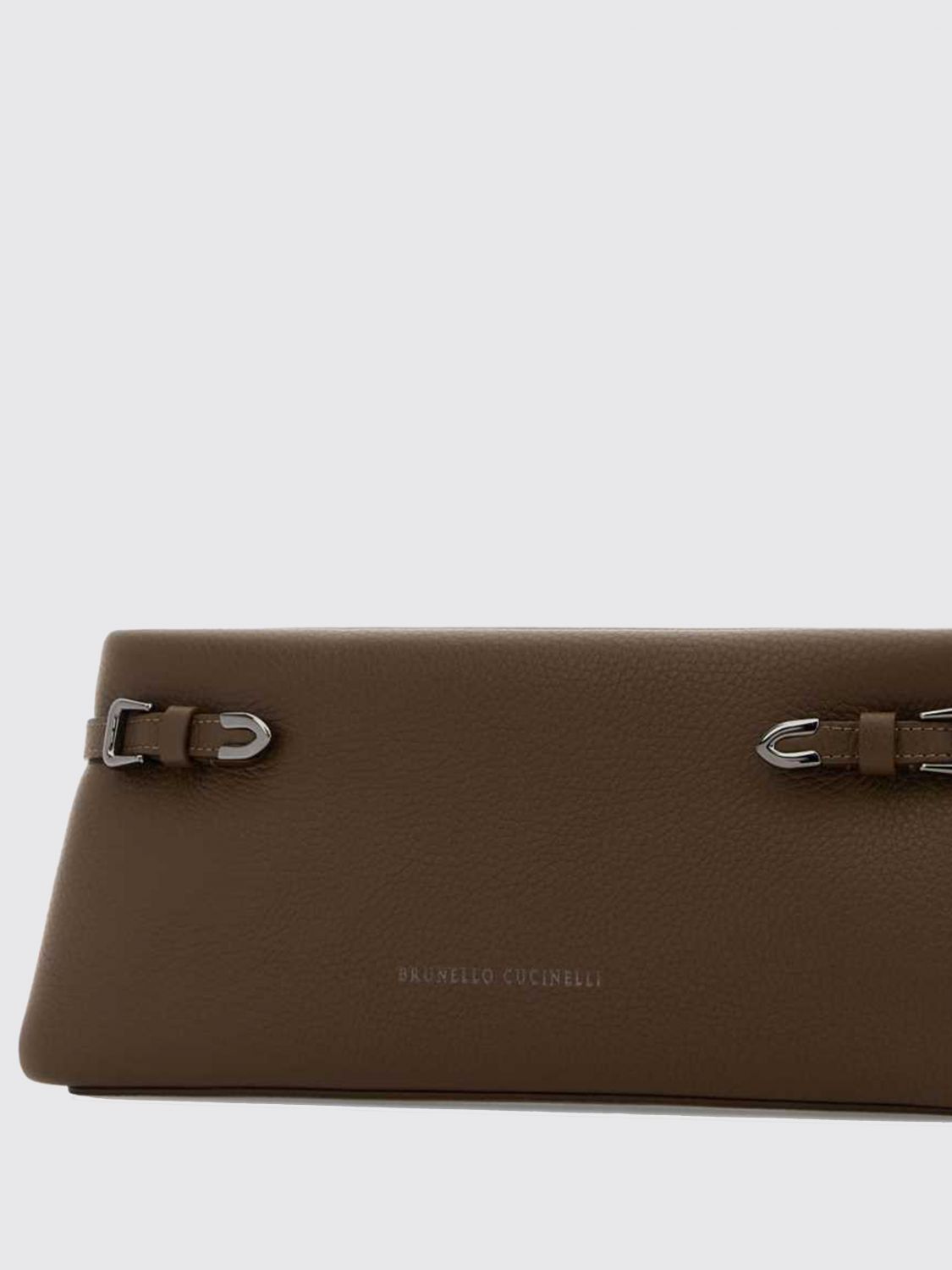 clutch in grained leather with snap closure
