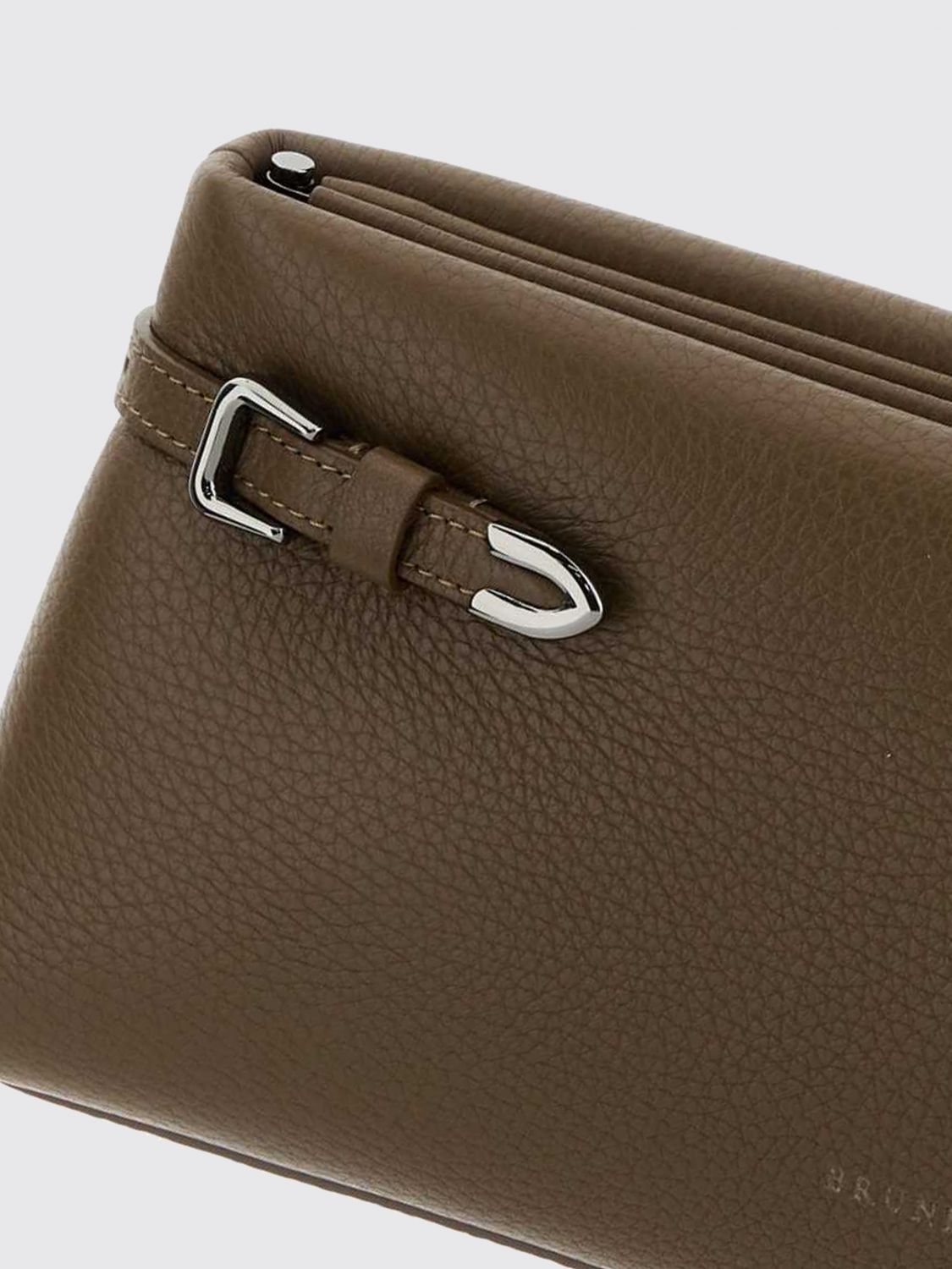 clutch in grained leather with snap closure