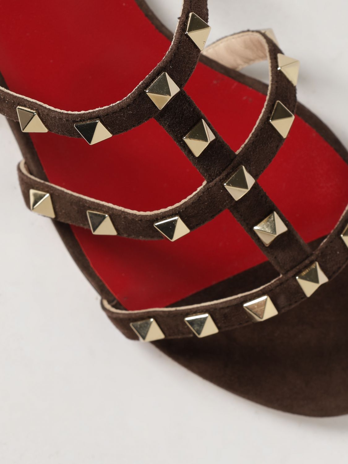 woman's heeled sandal