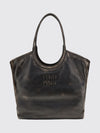 woman's shoulder bag