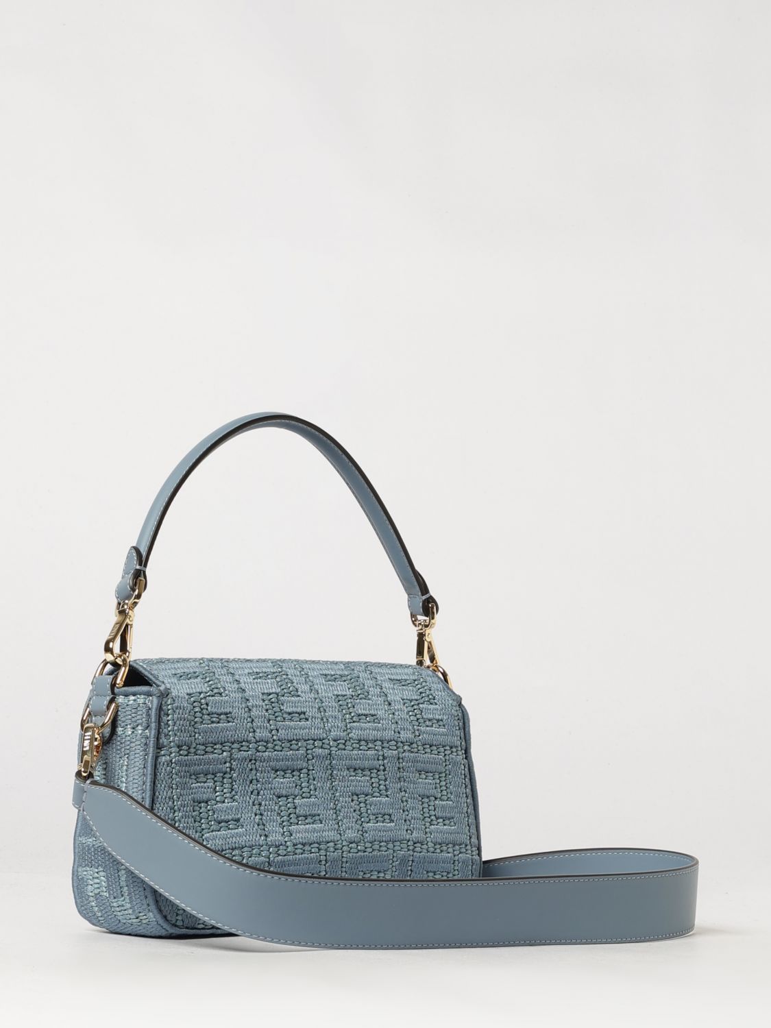 woman's shoulder bag