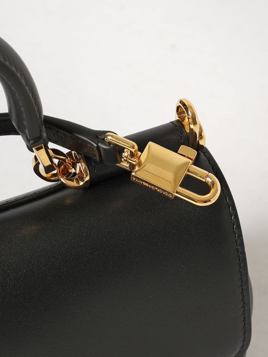 my sicily mini handbag in leather with logo charm