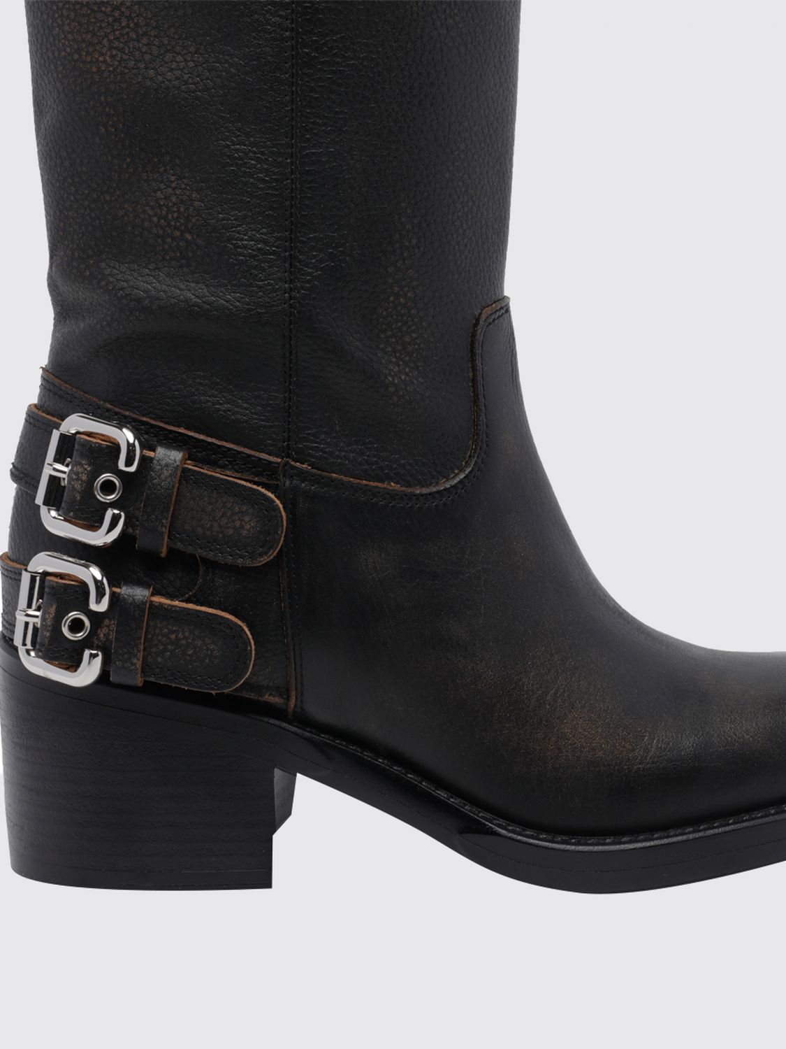 woman's boots chloé