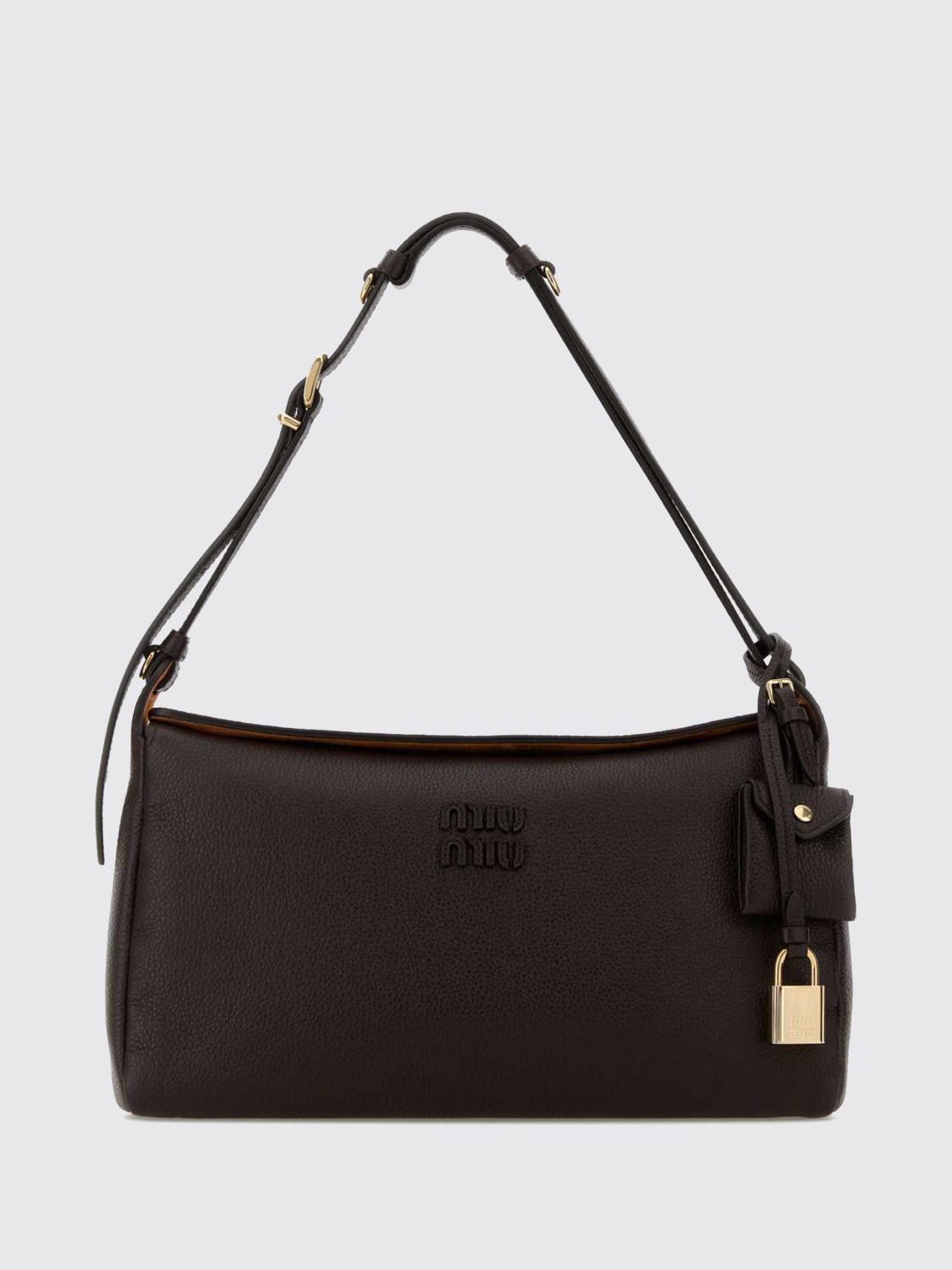 woman's shoulder bag