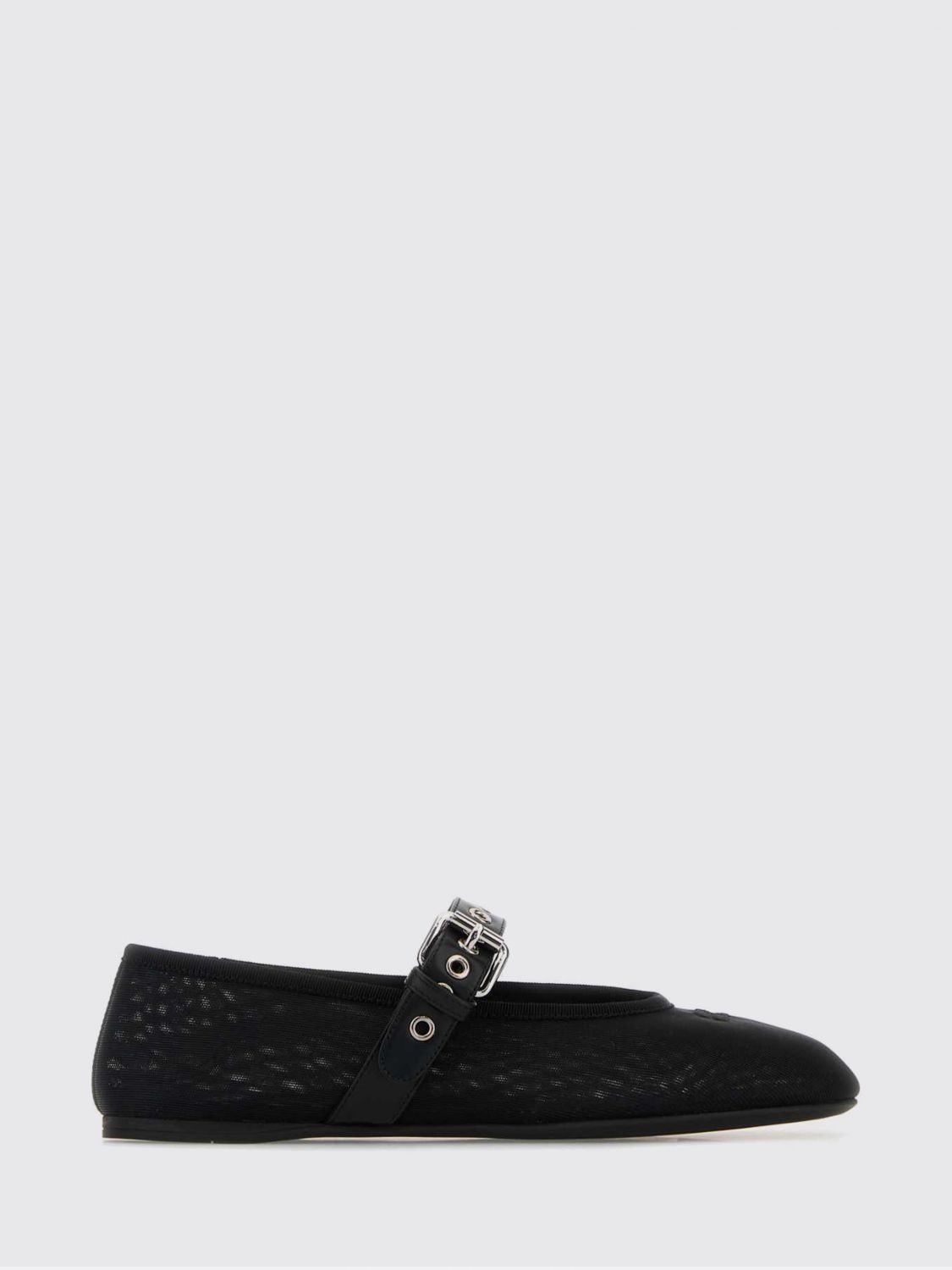 woman's flat shoes