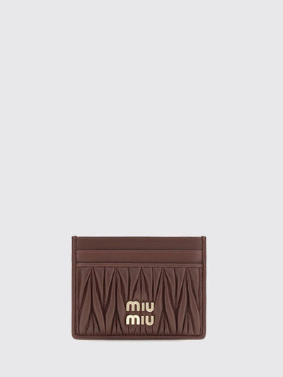 woman's wallet