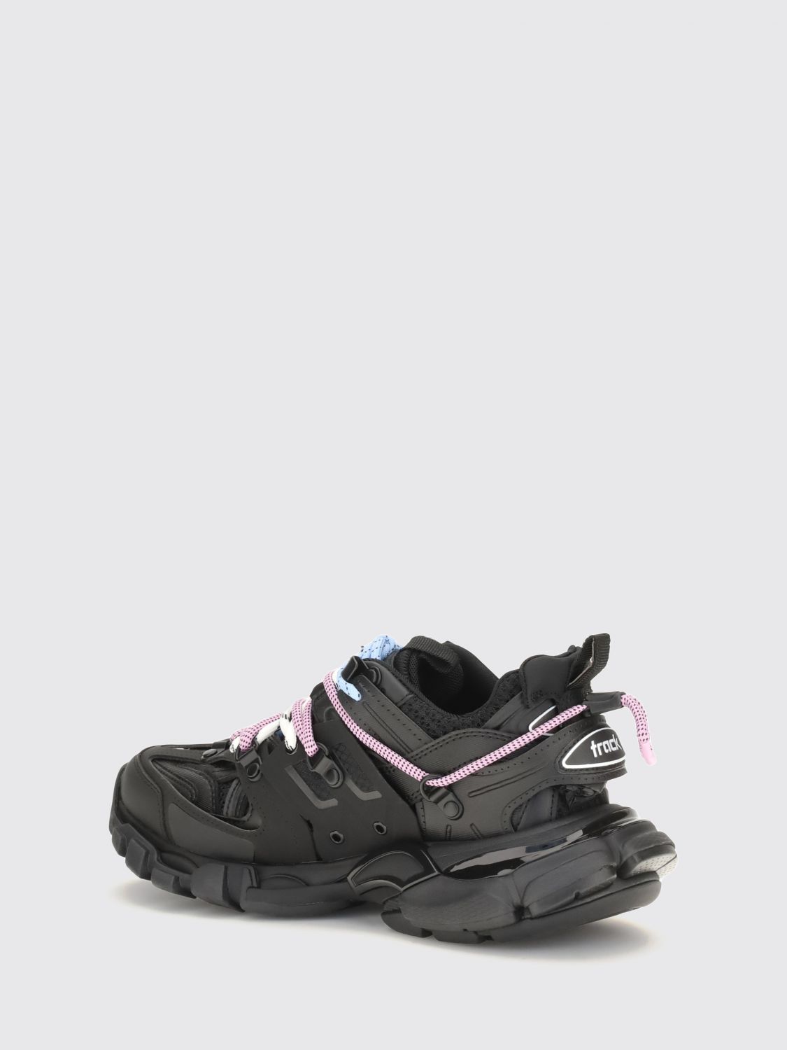 woman's oxford shoe