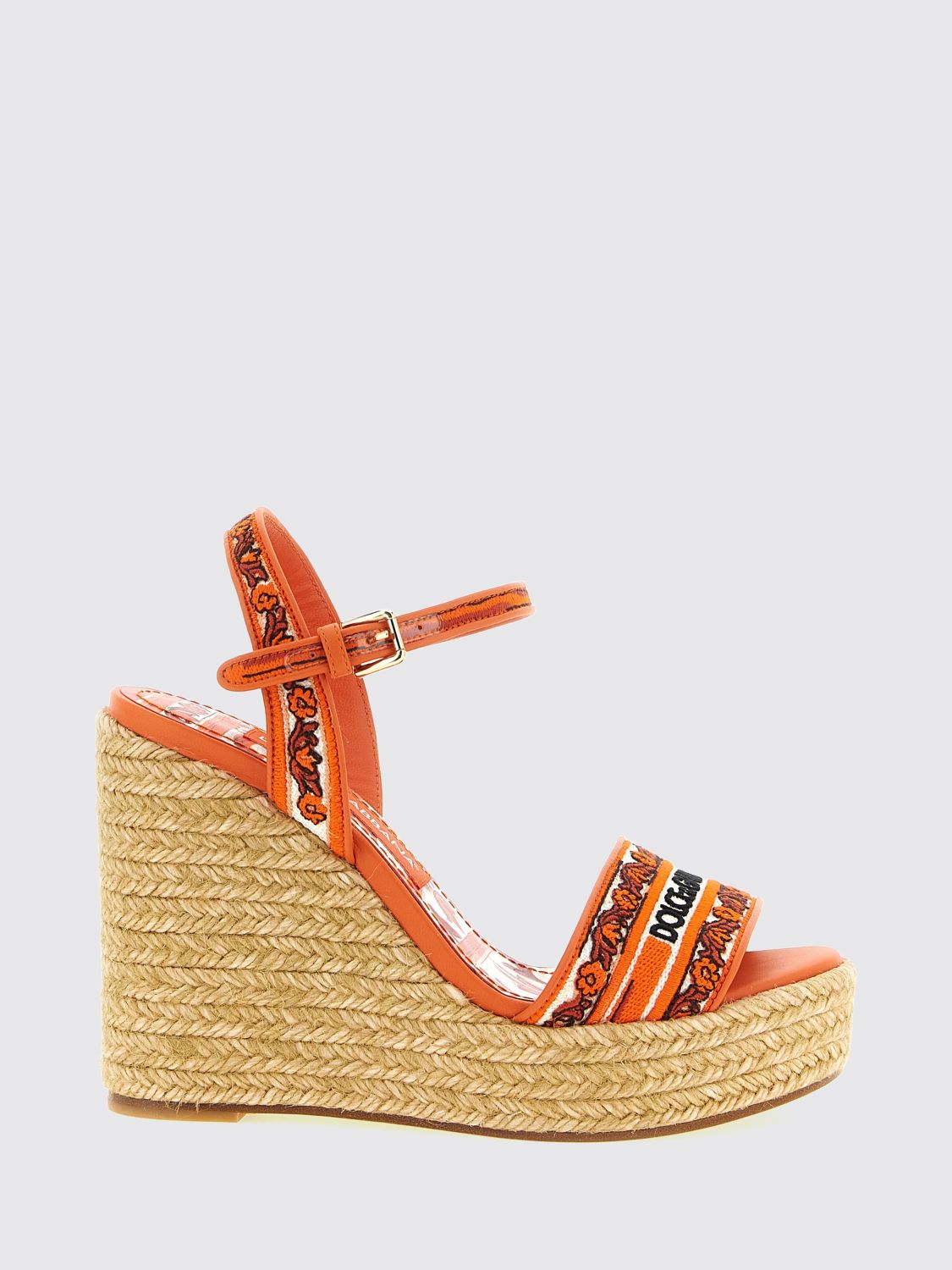 woman's wedge shoes