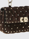rockstud spike handbag in quilted leather with studs