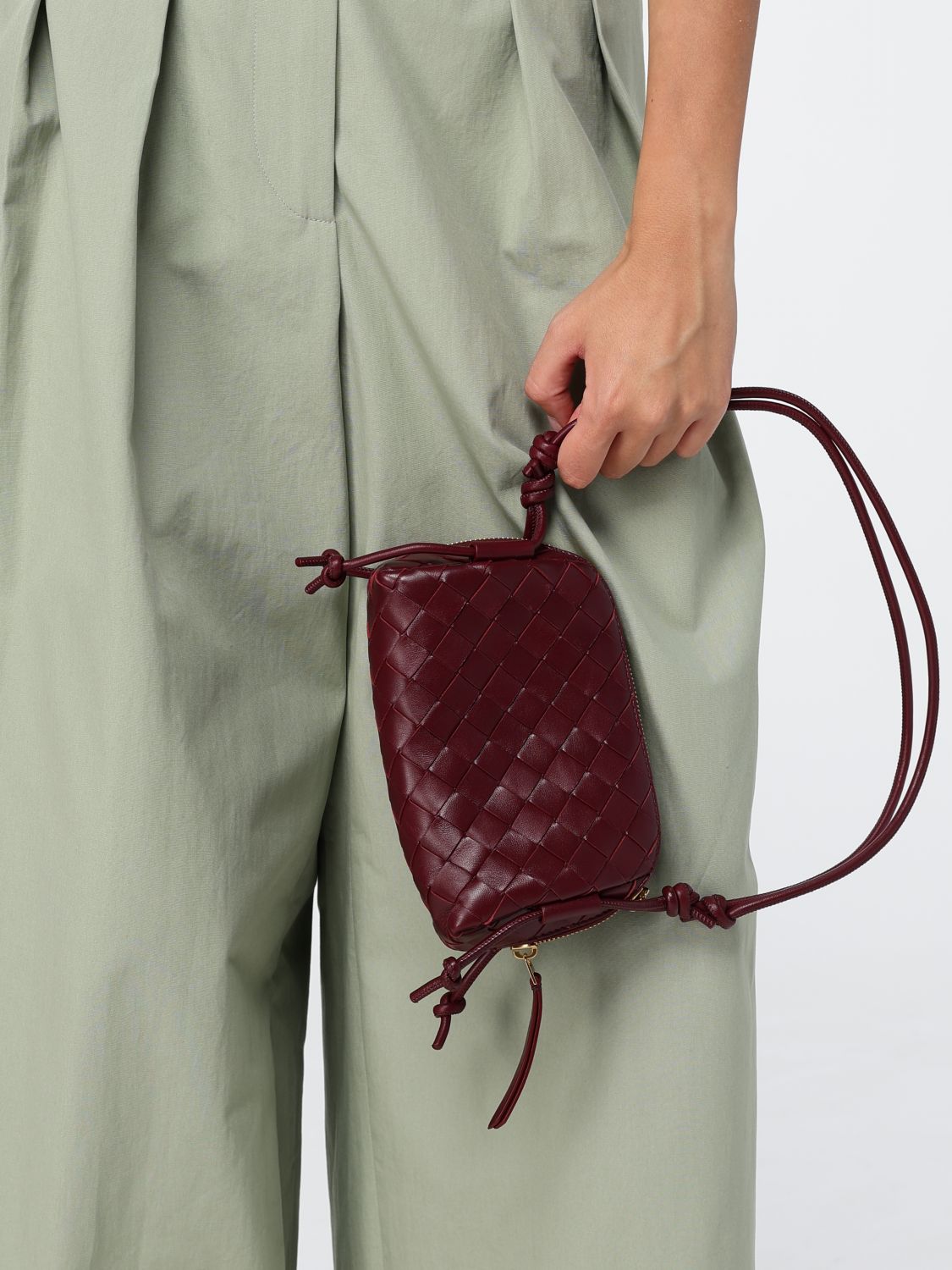 concert mini crossbody bag in intrecciato leather with knots